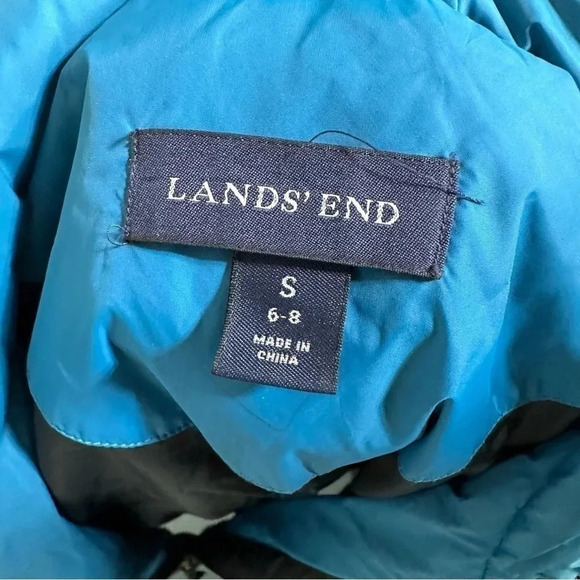 Lands‎ End S(6-8) black with blue trim puffer coat - Picture 6 of 7